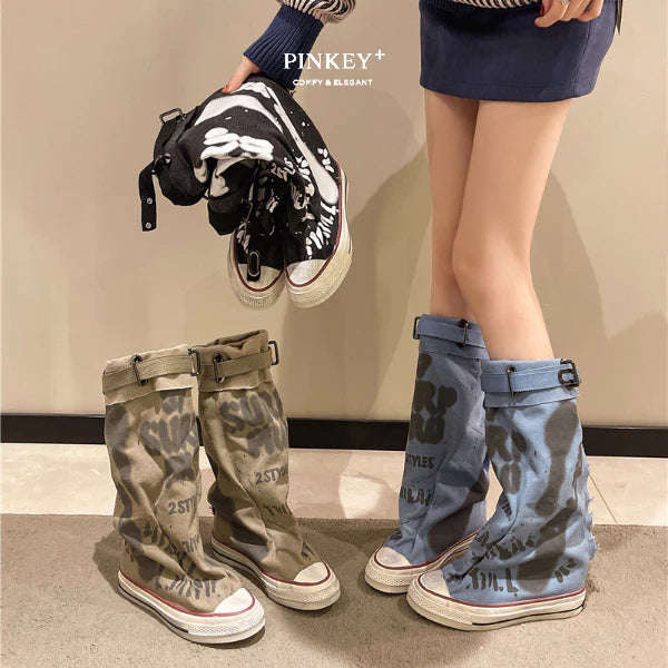 PINKEY P335 Sepatu Boots Kain Motif Corak— Heels 3cm